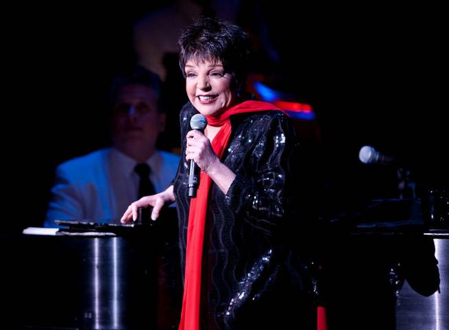 Liza Minnelli at the Las Vegas Hilton Liza Minnelli at the Las Vegas Hilton